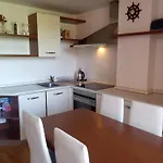 Central Residence Daire