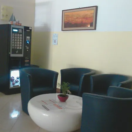 Central Residence *